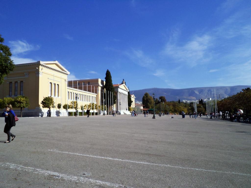 Star Parthenon Apartment Athena Bagian luar foto